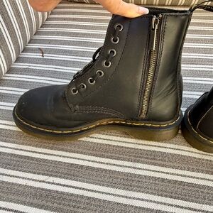 Dr Martins Black Leather Lace-Up Boots worn a few times